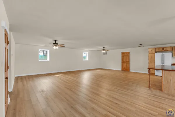 $450,000 | 23586 Highway 4, Eskridge, KS 66423
