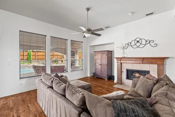 $799,000 | 425 Quail Creek Drive, Murphy, TX 75094