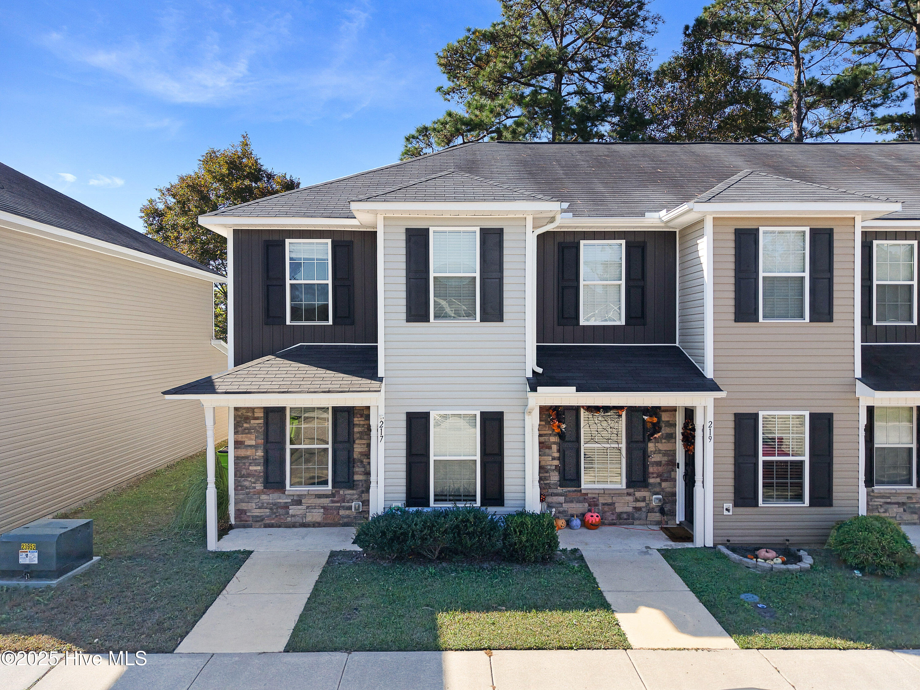 217 Grove Lane Havelock, NC 28532 - Photo 13 of 22 Exterior Front