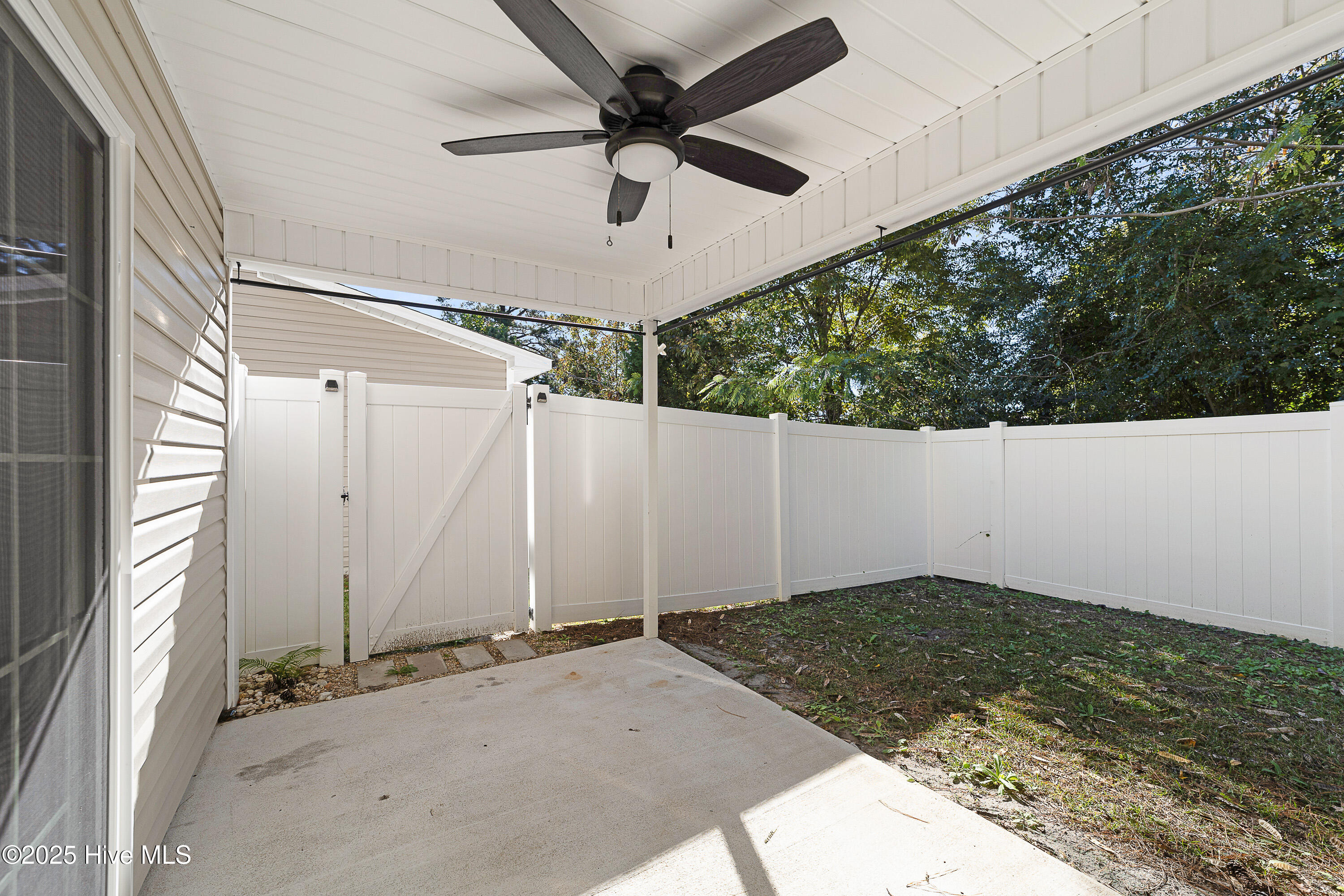 217 Grove Lane Havelock, NC 28532 - Photo 15 of 22 Exterior Back - Patio