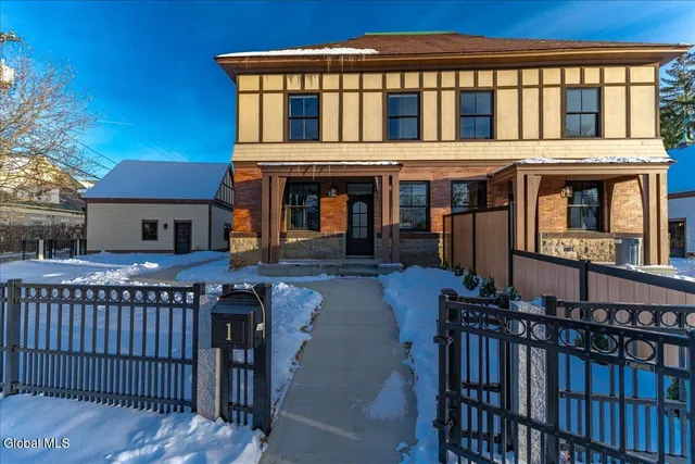 $2,357,641 | 122 Regent Street, Unit 4, Saratoga Springs, NY 12866