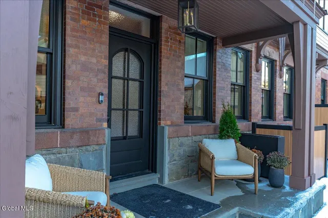 $2,357,641 | 122 Regent Street, Unit 4, Saratoga Springs, NY 12866