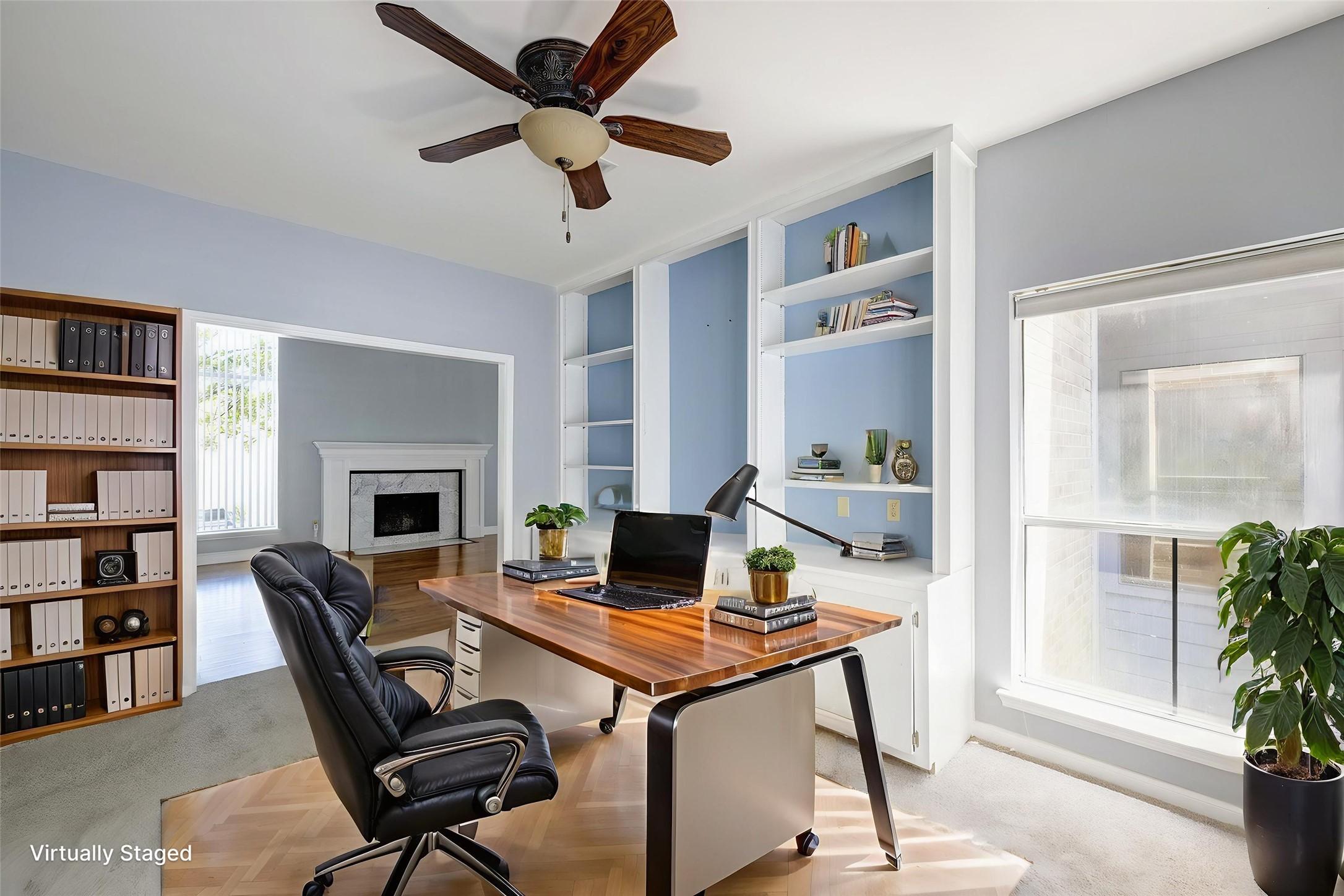 2601 South Broadway Street, Unit 29 La Porte, TX 77571 - Photo 29 of 37 a workspace with furniture and a window