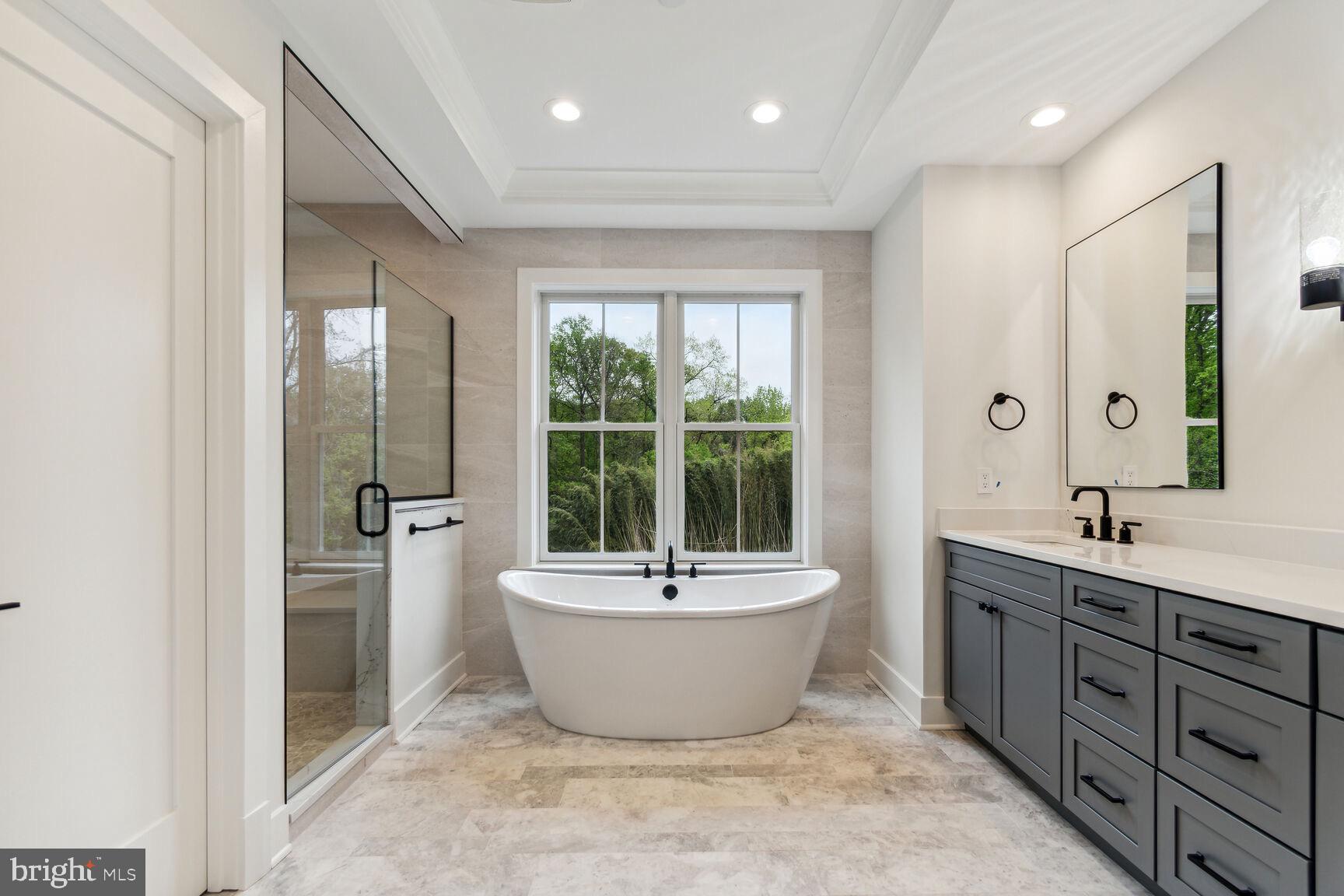 5810 Ipswich Road Bethesda, MD 20814 - Photo 27 of 36 Primary Bath