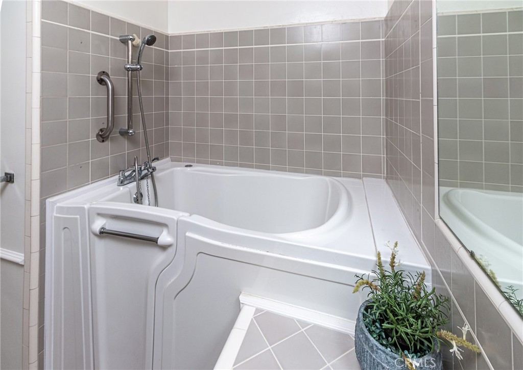 611 Delaware Road Burbank, CA 91504 - Photo 25 of 50