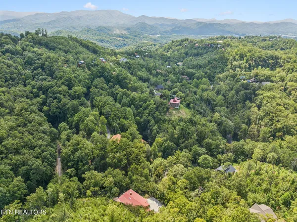 $790,000 | 2029 Windy Lane, Sevierville, TN 37876