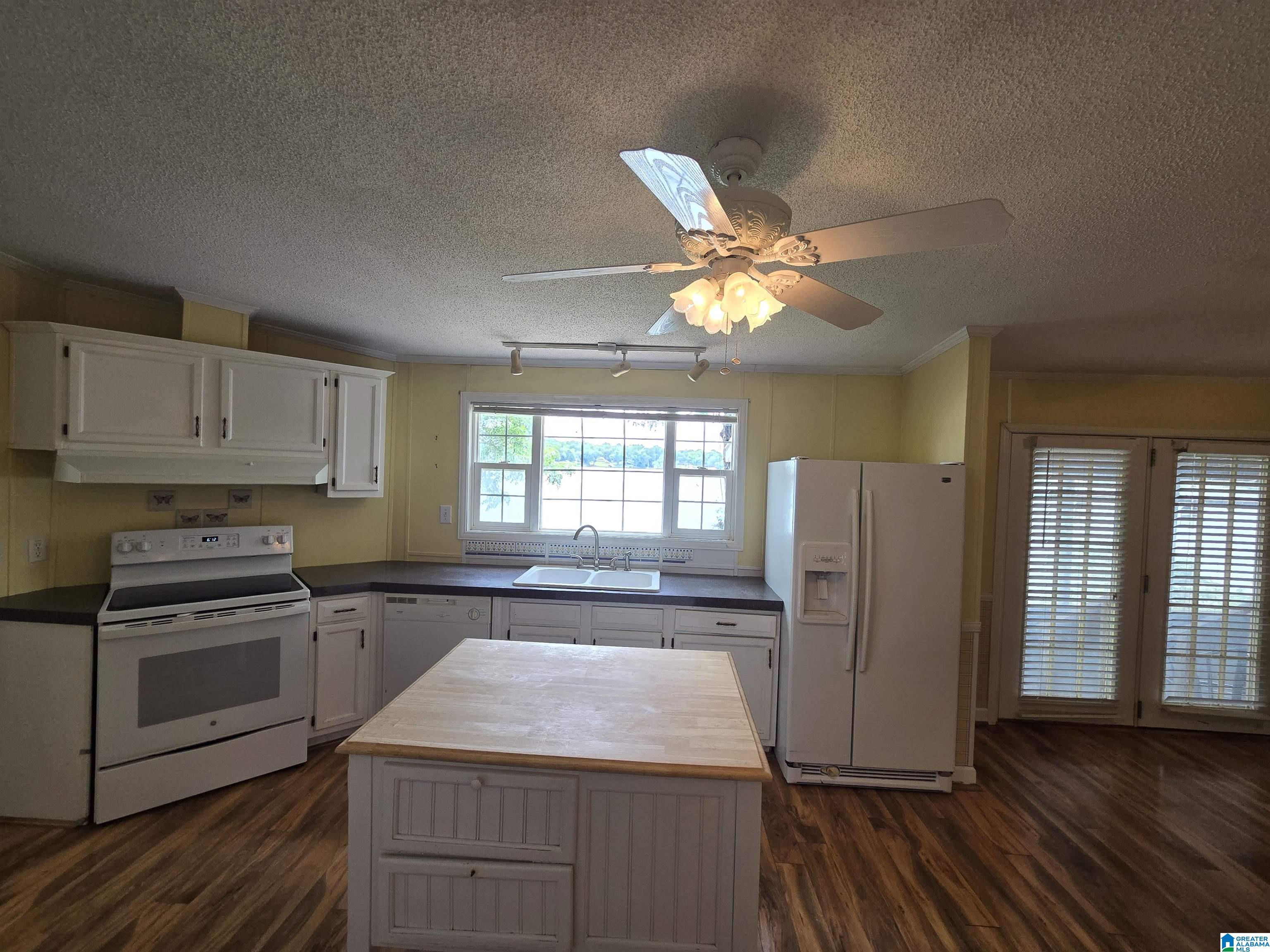 34 Harmon's Is Road Pell City, AL 35128 - Photo 17 of 39