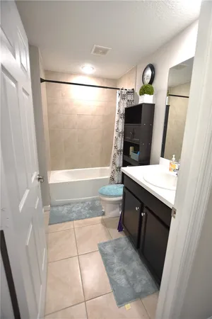 $460,000 | 2202 Southeast Lucaya Street, Port St. Lucie, FL 34952