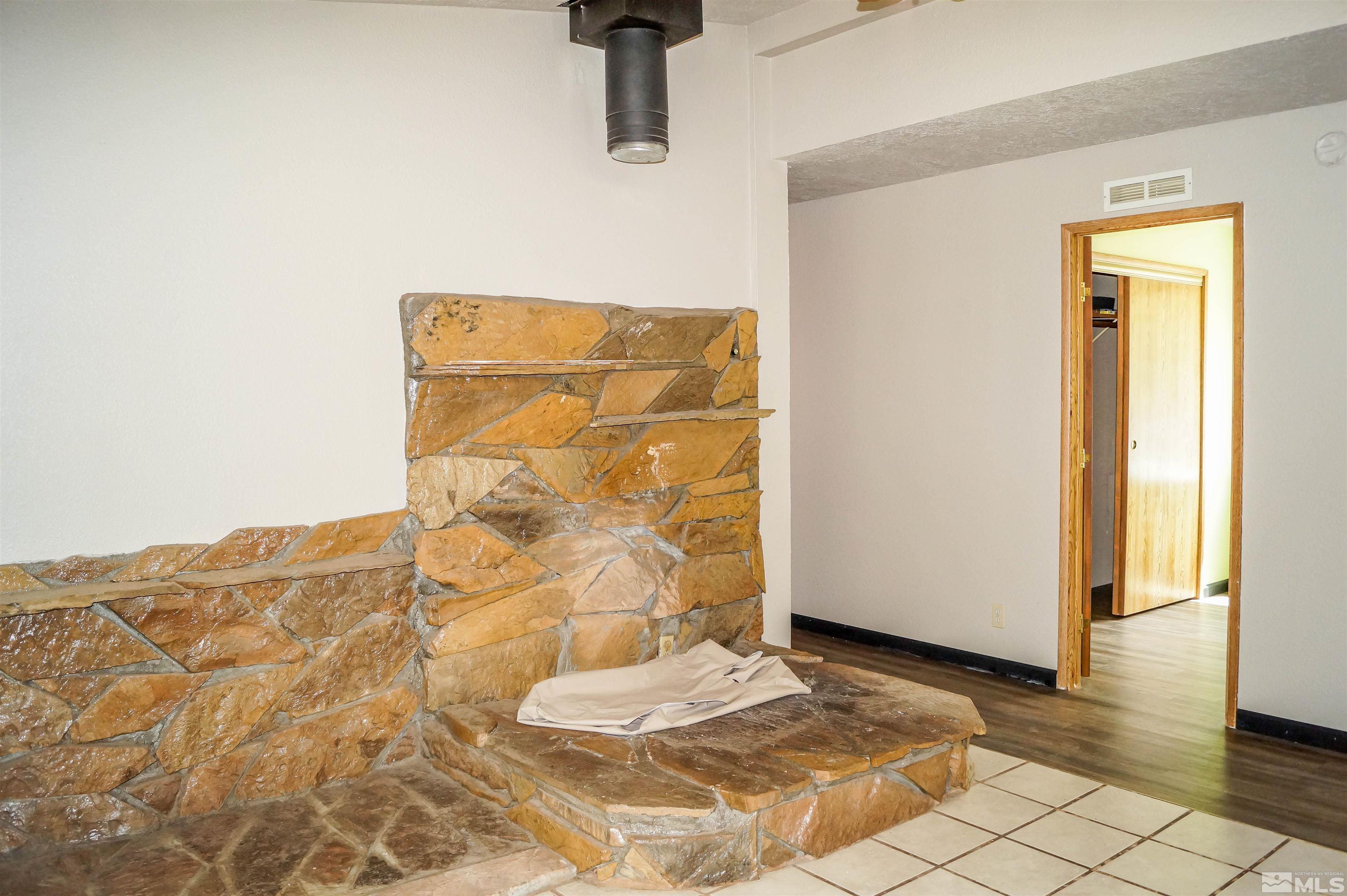 3905 Hen Court Reno, NV 89508 - Photo 11 of 19 Photo 11