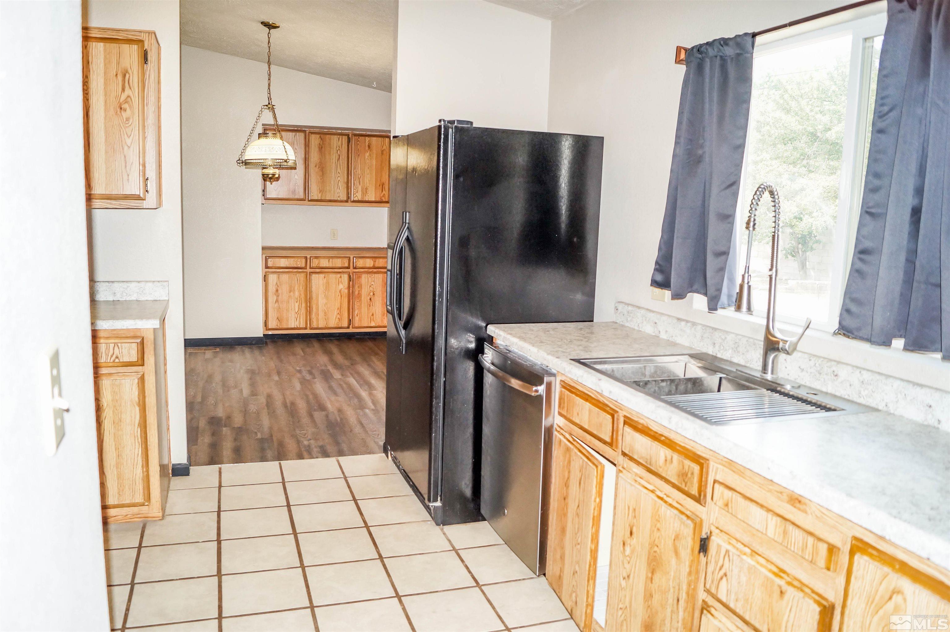 3905 Hen Court Reno, NV 89508 - Photo 13 of 19 Photo 13