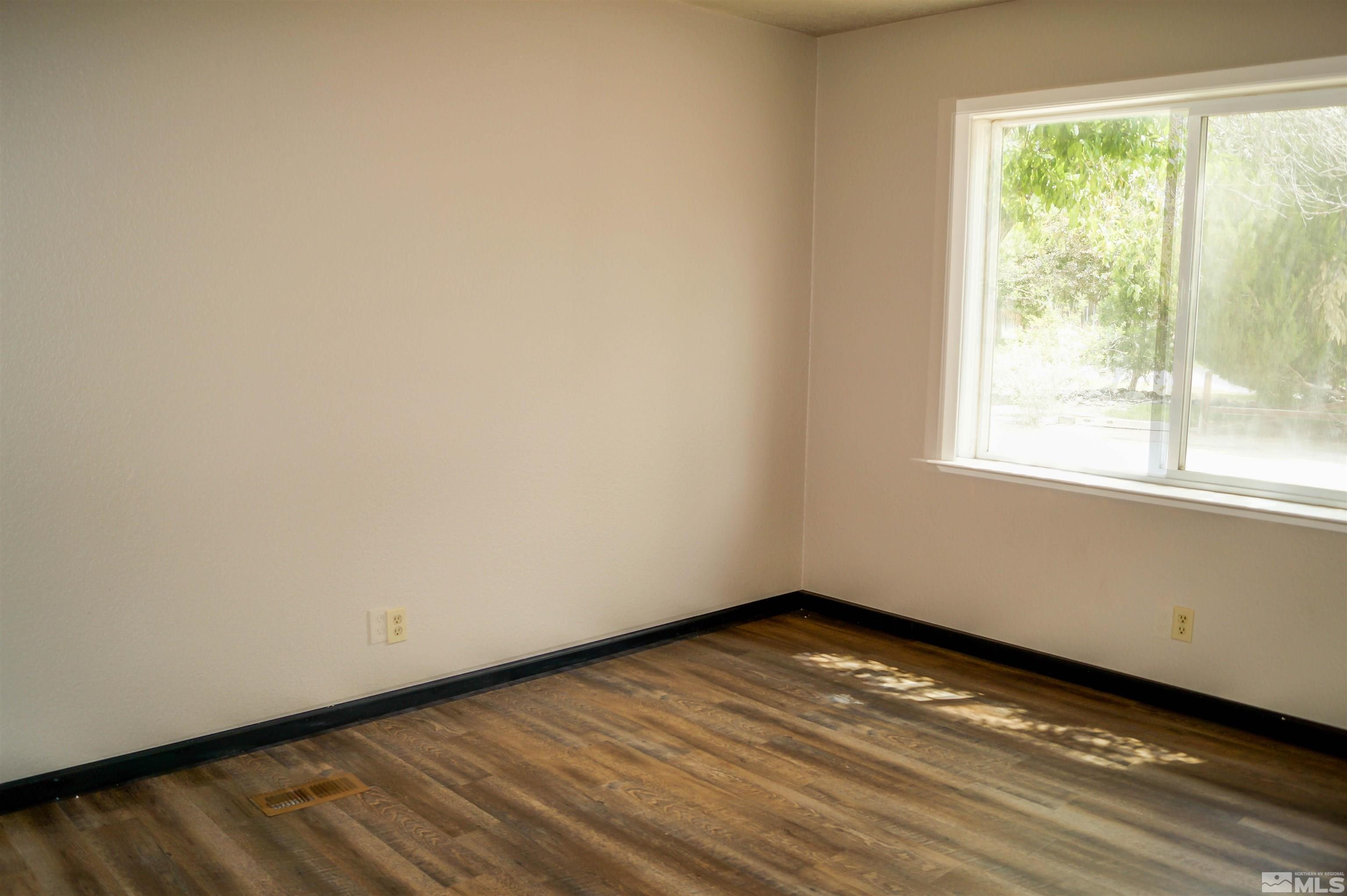 3905 Hen Court Reno, NV 89508 - Photo 17 of 19 Photo 17