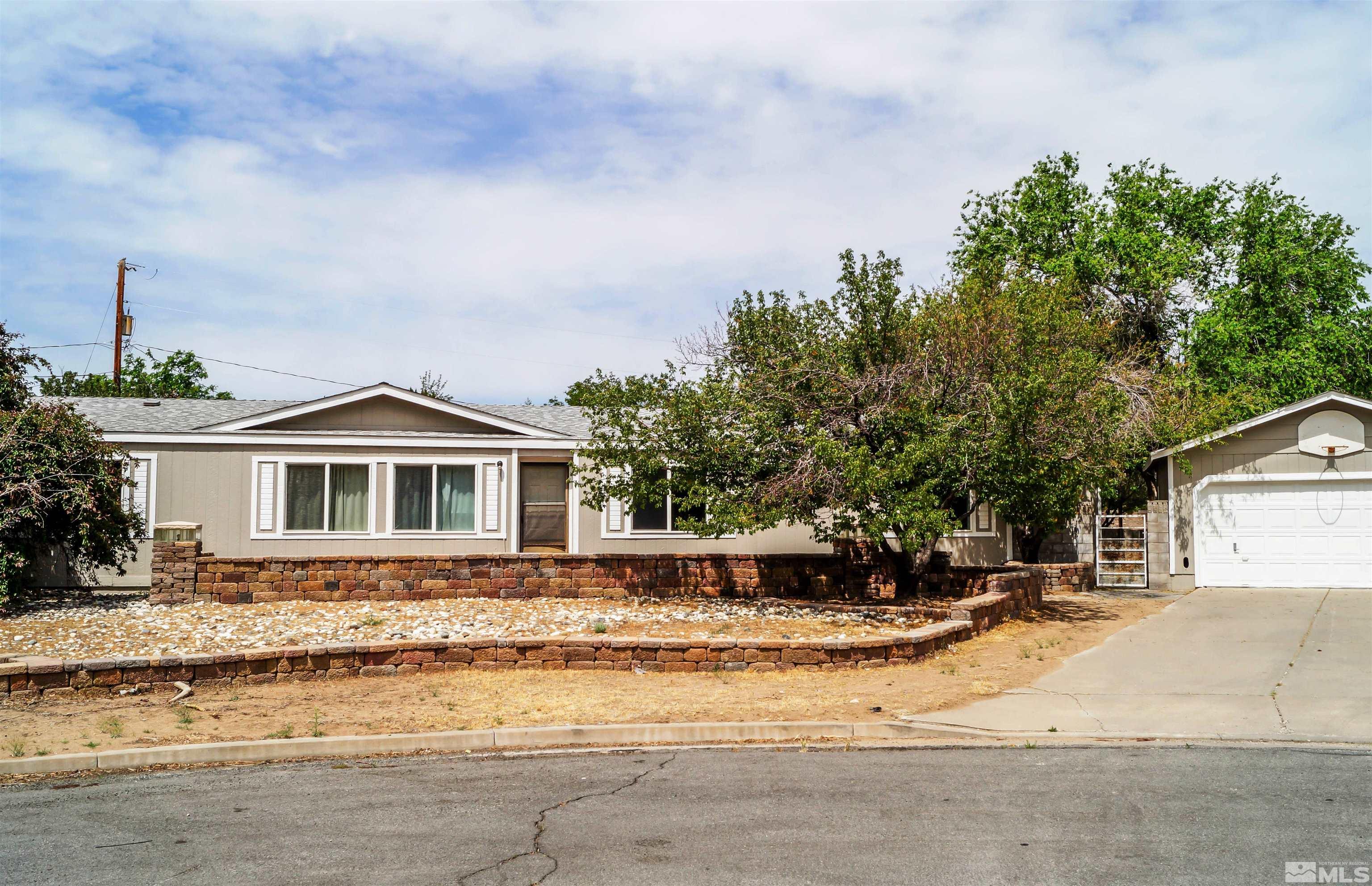 3905 Hen Court Reno, NV 89508 - Photo 2 of 19 Photo 2