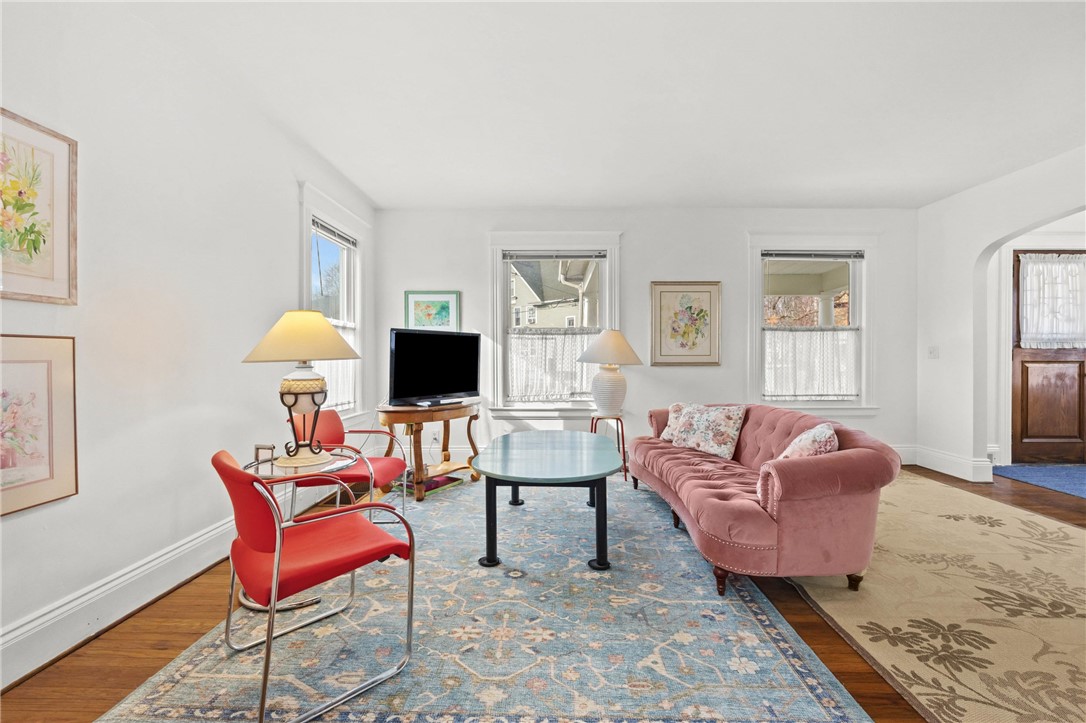 21 Kenilworth Terrace Rochester, NY 14605 - Photo 12 of 36