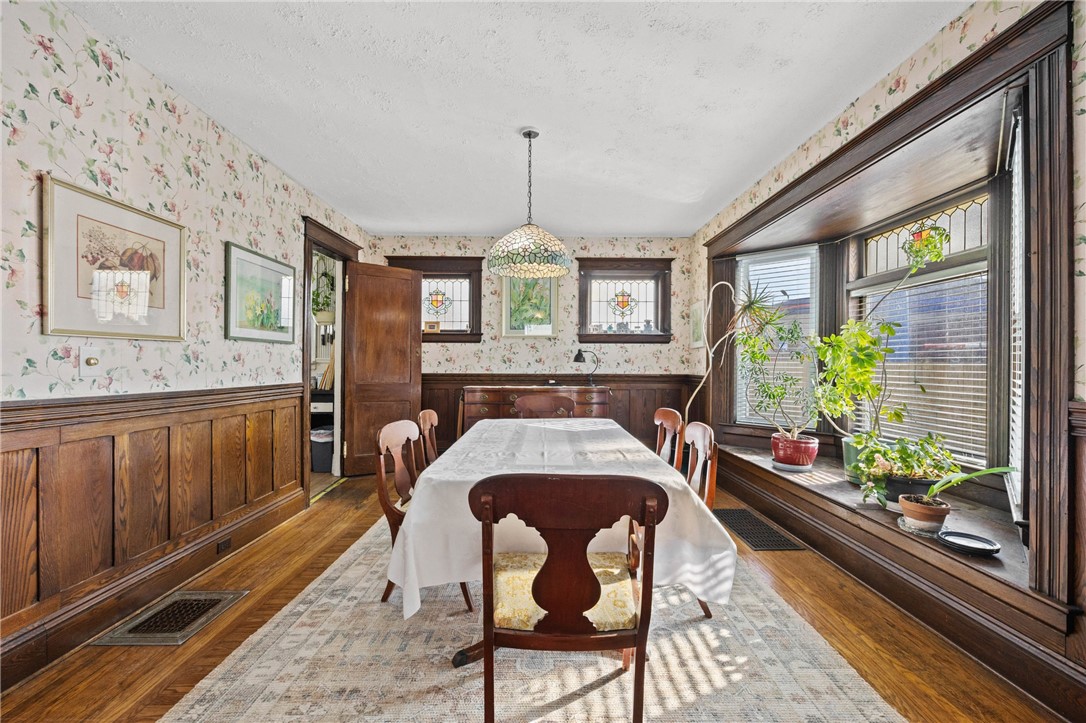 21 Kenilworth Terrace Rochester, NY 14605 - Photo 14 of 36