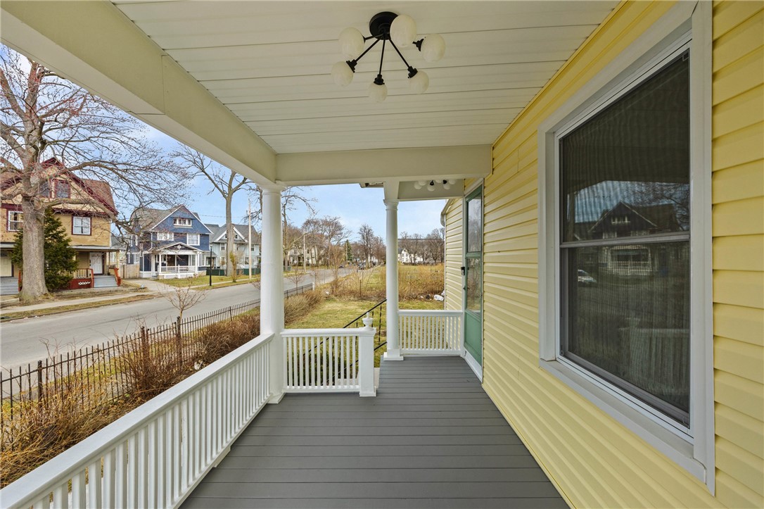 21 Kenilworth Terrace Rochester, NY 14605 - Photo 6 of 36
