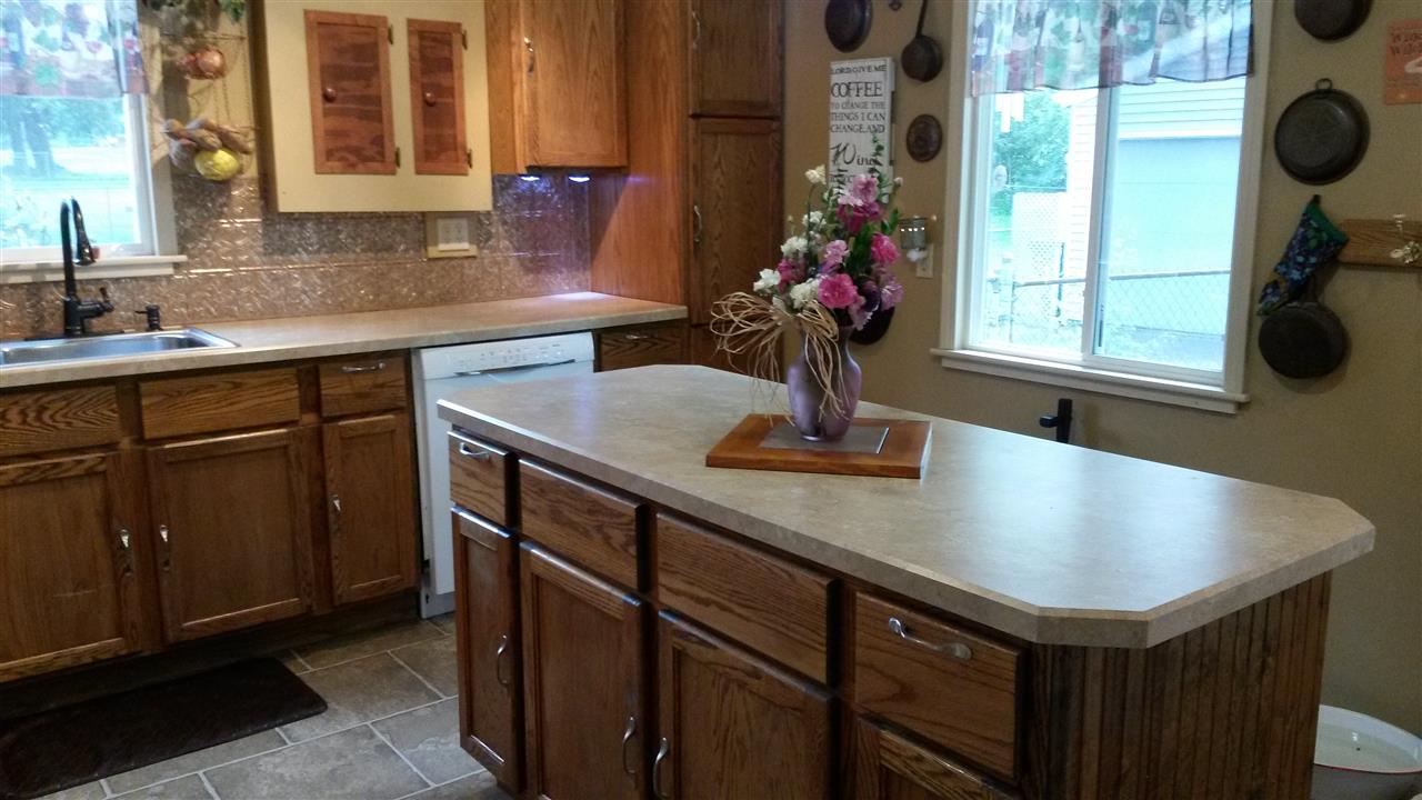5022 Tyrone Road Fort Wayne, IN 46809 - Photo 4 of 28