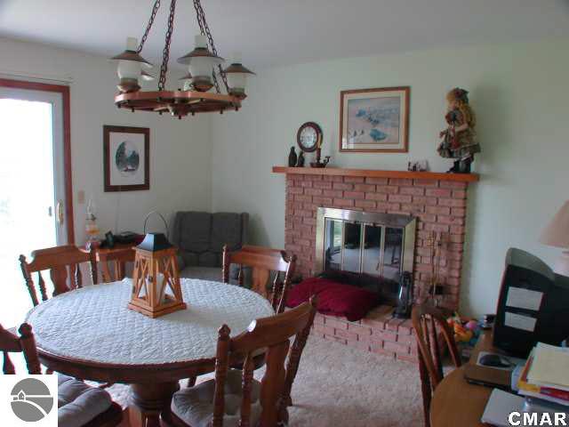1360 South Ransom Road Ithaca, MI 48847 - Photo 11 of 24 1771706-11.JPG