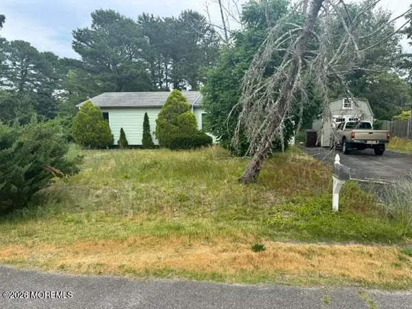 $274,900 | 135 Mt Vernon Road, Bayville, NJ 08721