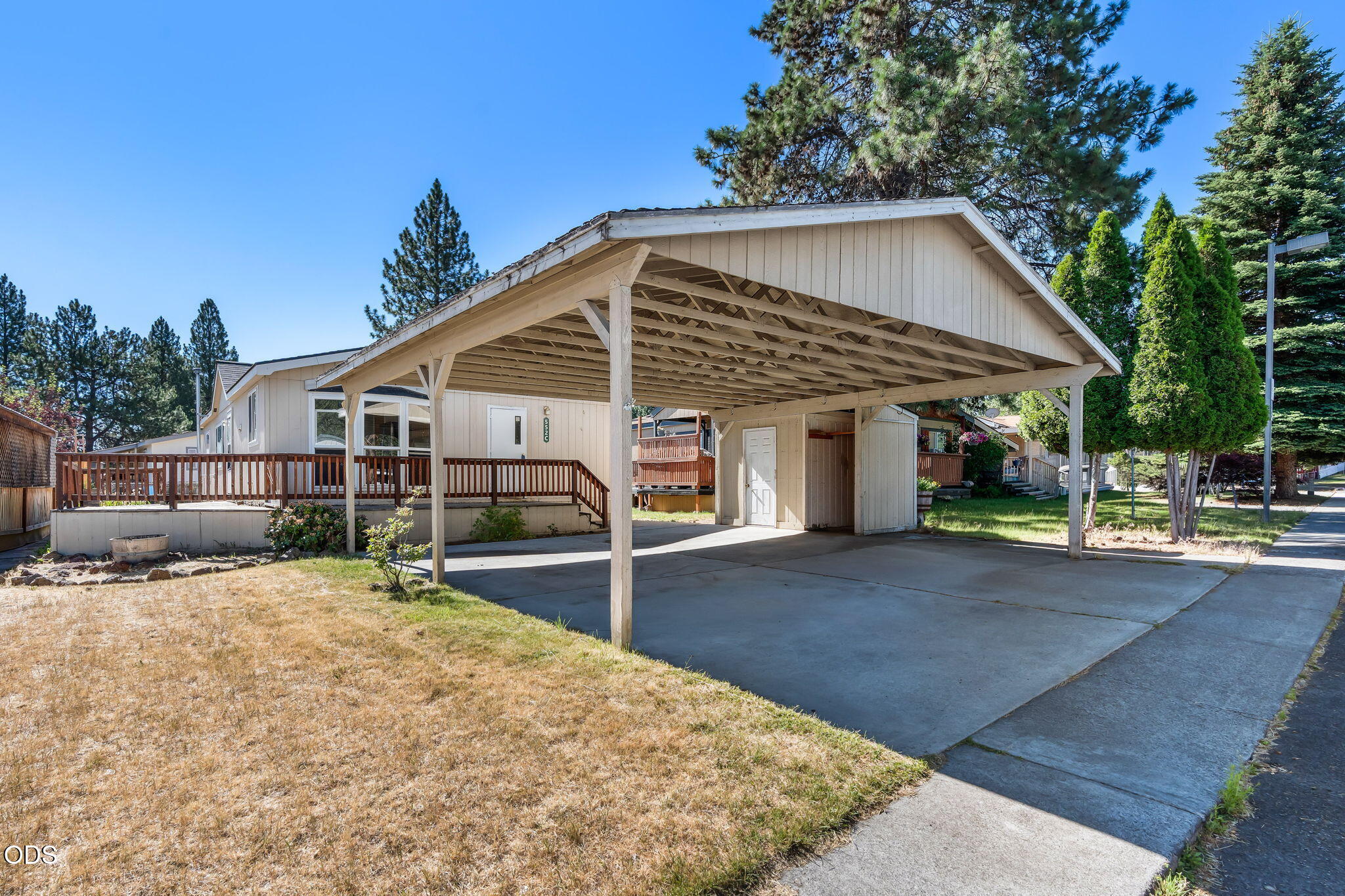 61000 Brosterhous Road, Unit 552C Bend, OR 97702 - Photo 3 of 23 Gallery Image 3