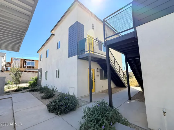 $8,000,000 | 4037 South 12th Street, Phoenix, AZ 85040