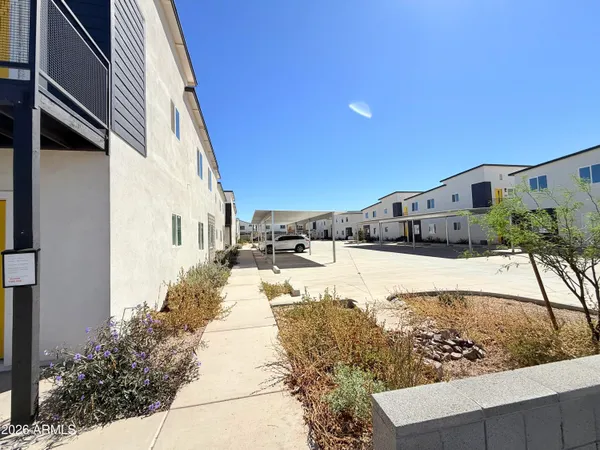 $8,000,000 | 4037 South 12th Street, Phoenix, AZ 85040