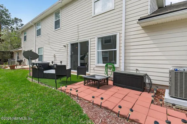 $2,000 | 805 Old Bridge Road, Unit 2, St. Johns, FL 32259