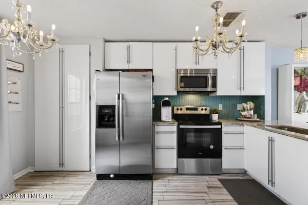 $2,000 | 805 Old Bridge Road, Unit 2, St. Johns, FL 32259