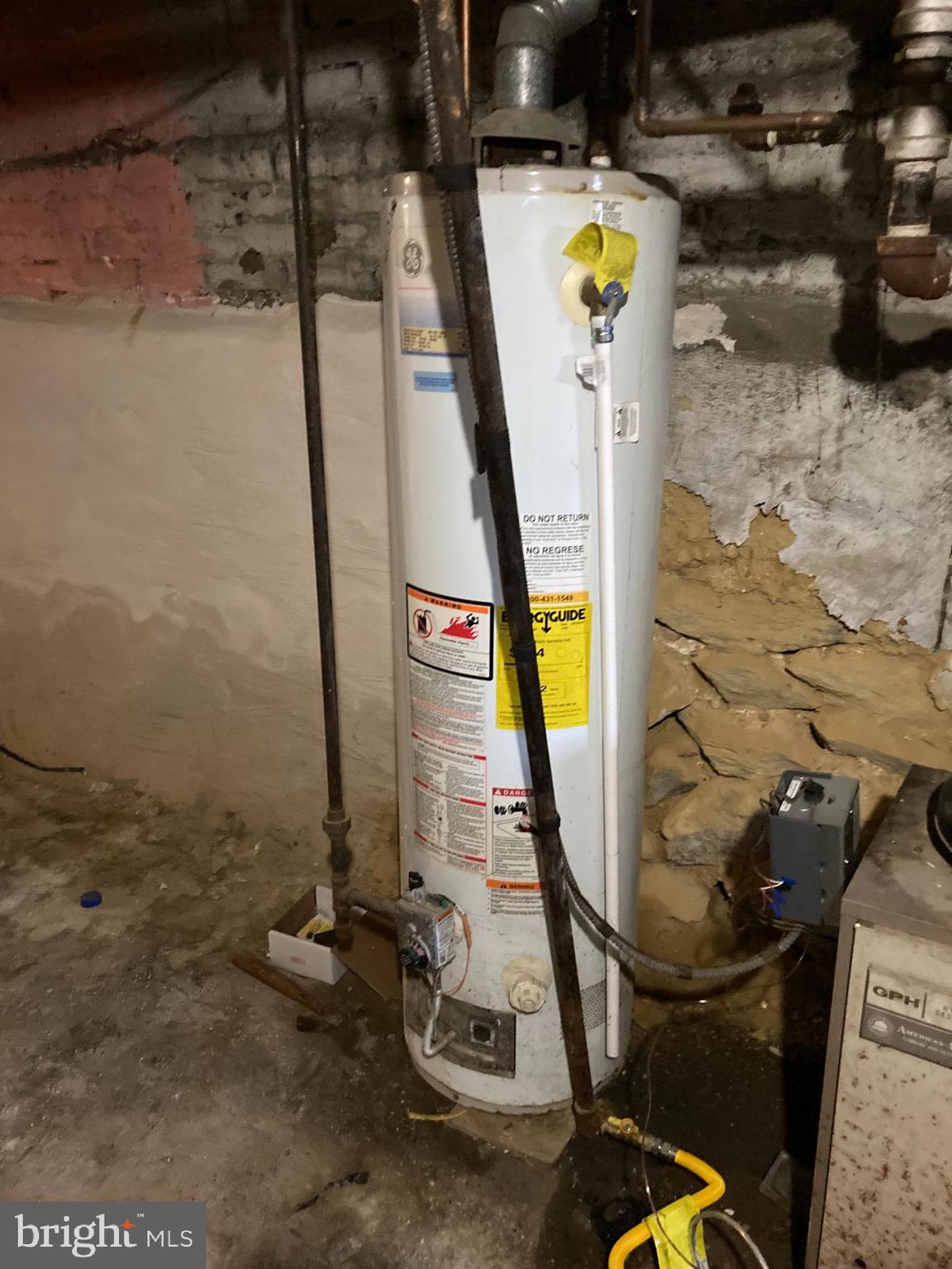 831 South 59th Street Philadelphia, PA 19143 - Photo 17 of 18