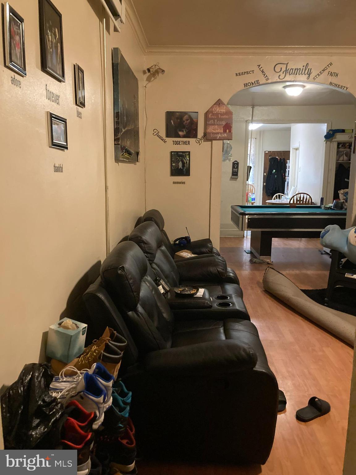 831 South 59th Street Philadelphia, PA 19143 - Photo 2 of 18