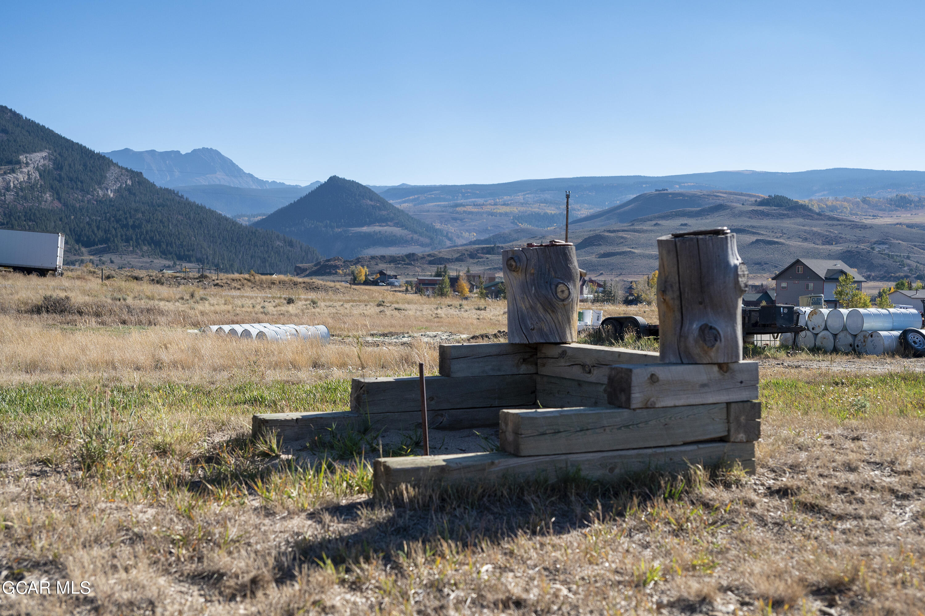 43 County Road 1014 Silverthorne, CO 80498 - Photo 40 of 51 Horseshoes