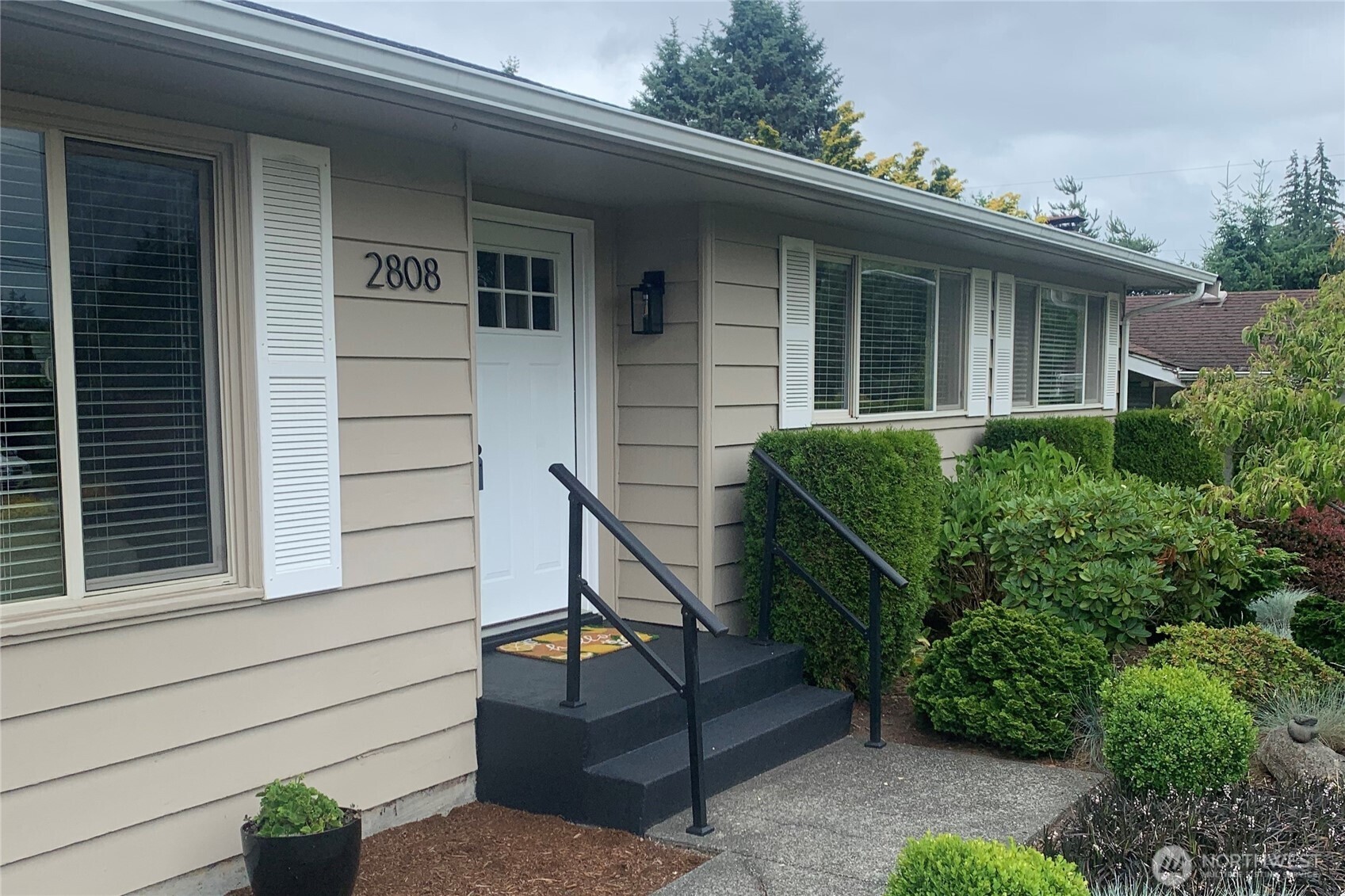 2808 Azalea Place Bellingham, WA 98225 - Photo 5 of 38