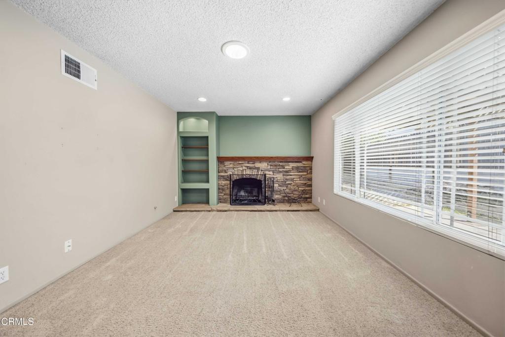 1014 Appleton Road Simi Valley, CA 93065 - Photo 7 of 29 Gallery Image 7