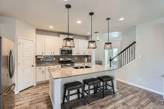 $2,300 | 15407 Proteus Street, San Antonio, TX 78245