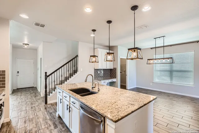 $2,300 | 15407 Proteus Street, San Antonio, TX 78245