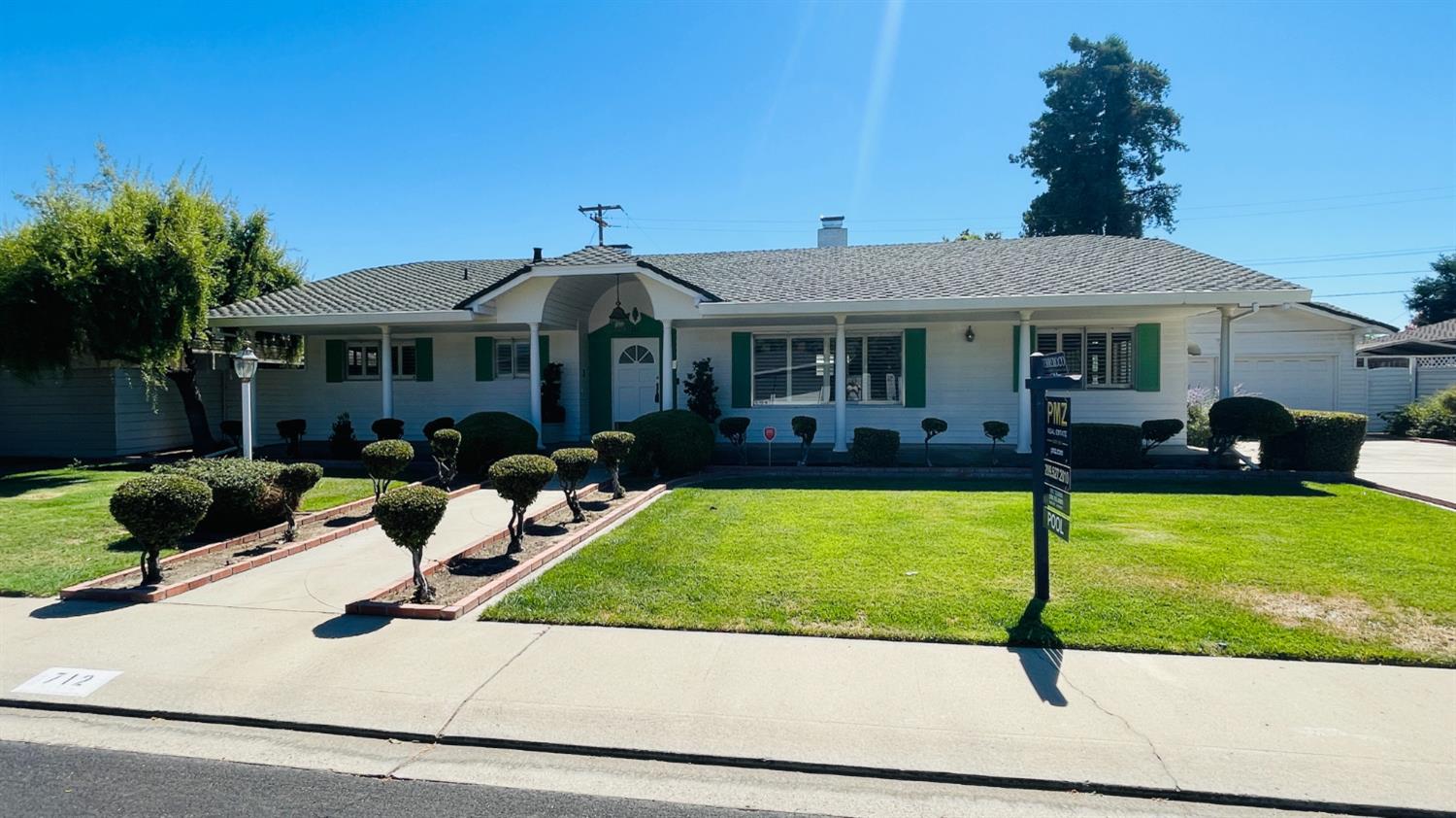 712 Leytonstone Avenue Modesto, CA 95355 - Photo 3 of 32