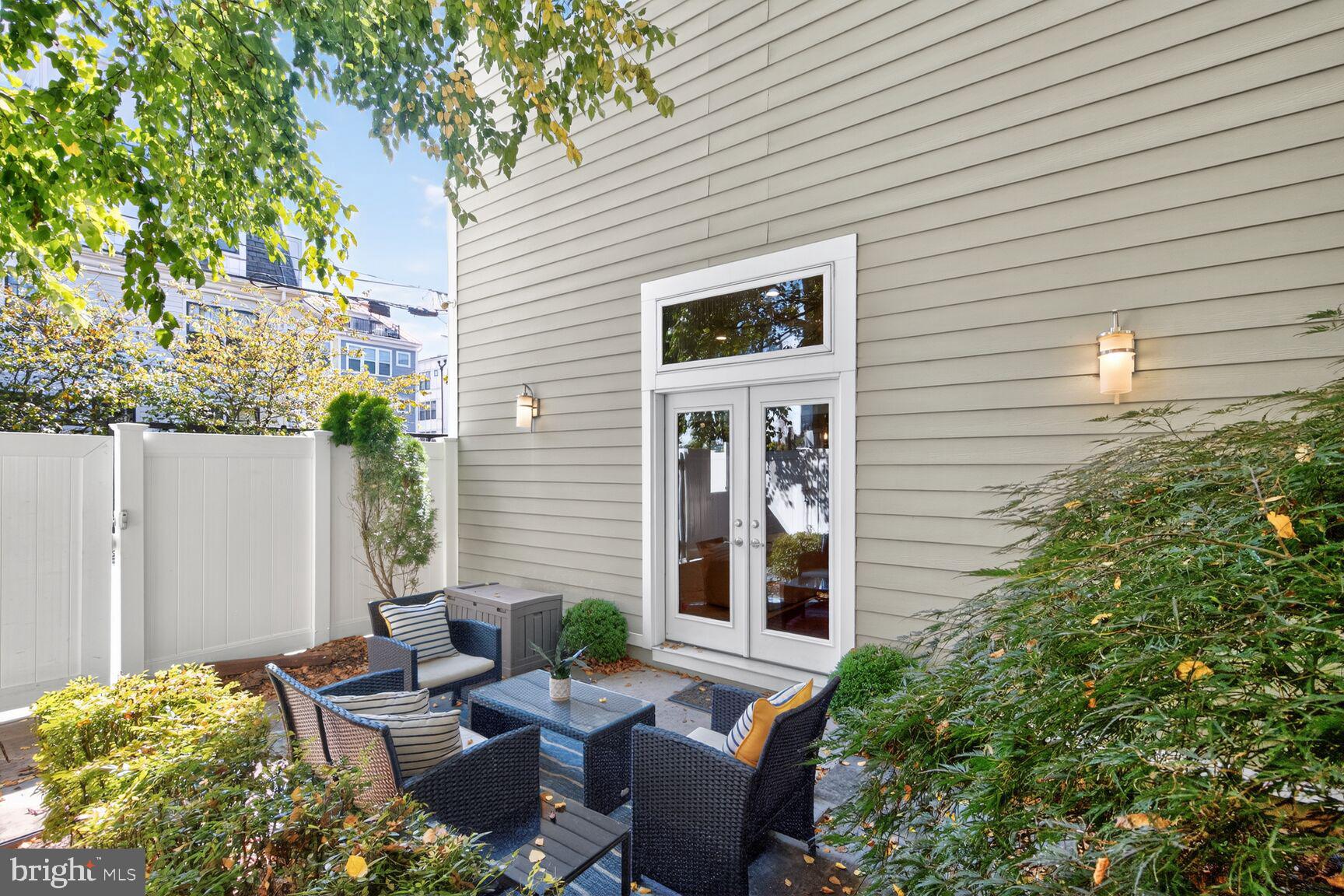 762 Park Road Northwest, Unit 7 Washington, DC 20010 - Photo 21 of 33 a view of backyard of house with seating space