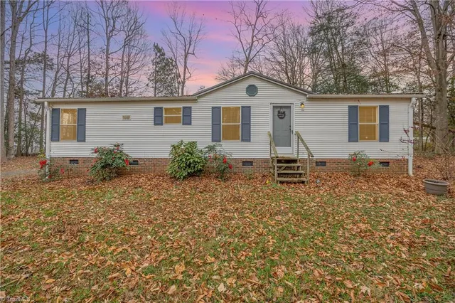 $200,000 | 8428 Highway 42, Ramseur, NC 27316