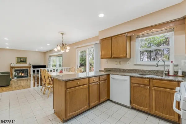 $785,000 | 17 Denbigh Drive, Somerset, NJ 08873