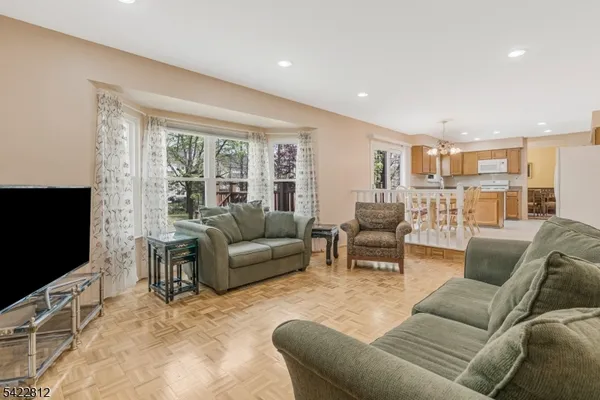 $785,000 | 17 Denbigh Drive, Somerset, NJ 08873