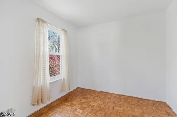 $785,000 | 17 Denbigh Drive, Somerset, NJ 08873