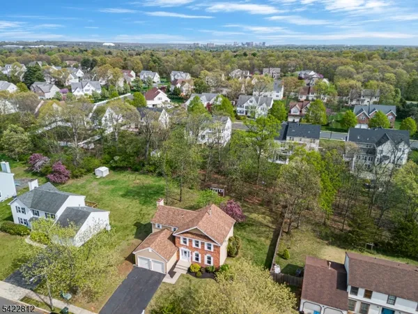 $785,000 | 17 Denbigh Drive, Somerset, NJ 08873