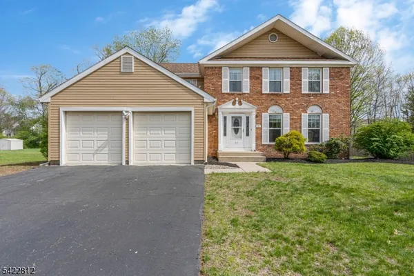 $785,000 | 17 Denbigh Drive, Somerset, NJ 08873