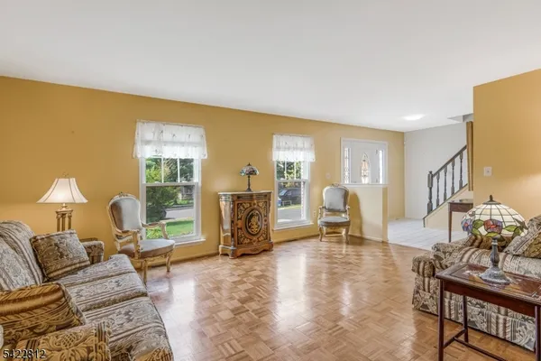 $785,000 | 17 Denbigh Drive, Somerset, NJ 08873