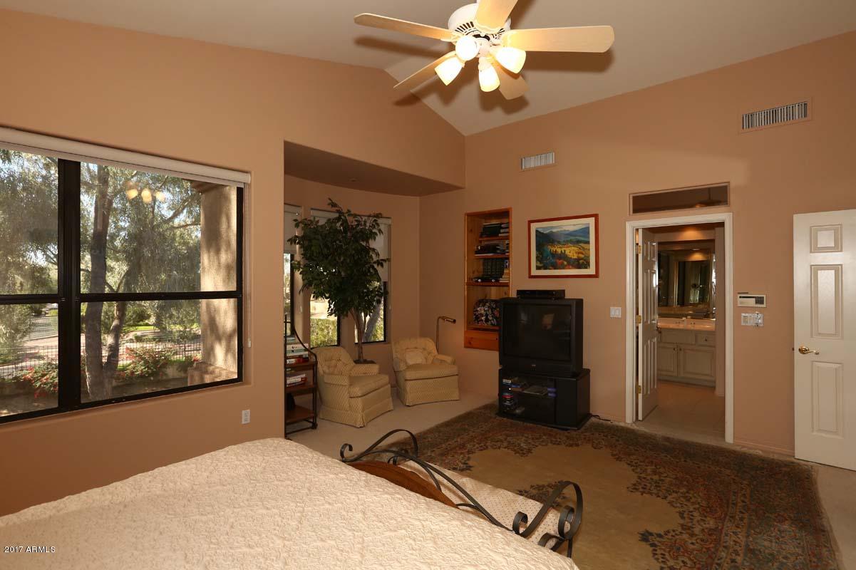 7525 East Gainey Ranch Road, Unit 112 Scottsdale, AZ 85258 - Photo 26 of 44 Master Bedroom2