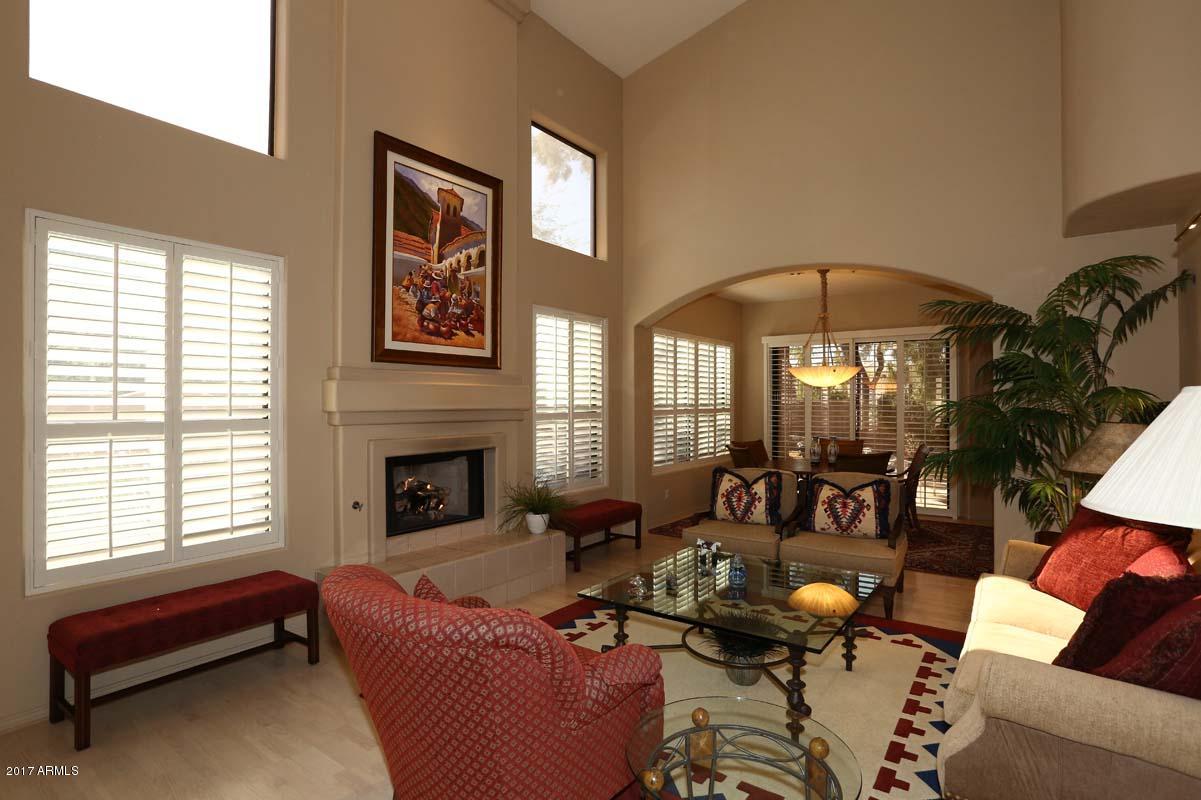 7525 East Gainey Ranch Road, Unit 112 Scottsdale, AZ 85258 - Photo 8 of 44 Living-Dining Room