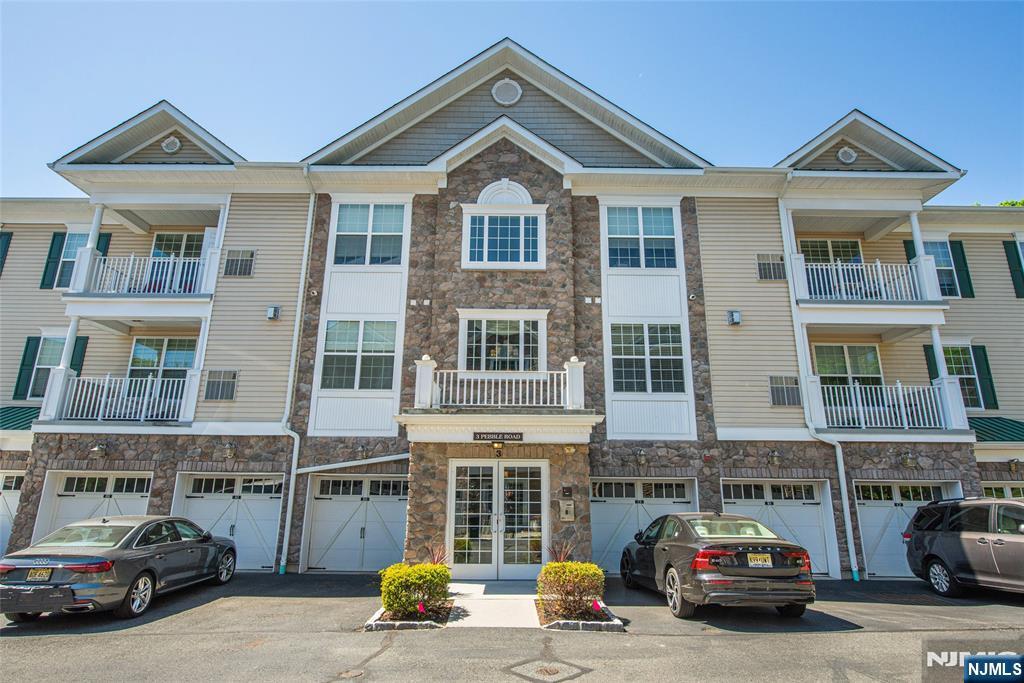 3 Pebble Road, Unit D1 Woodland Park, NJ 07424 - Photo 2 of 50
