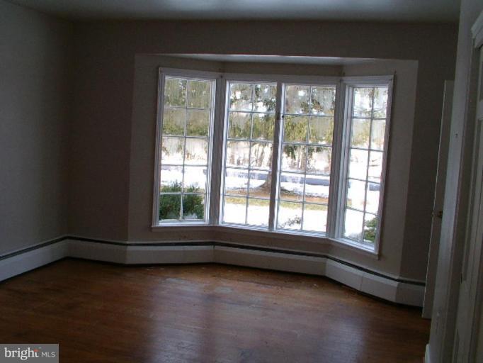 606 Keyes Ferry Road Charles Town, WV 25414 - Photo 5 of 11 Bedroom #2