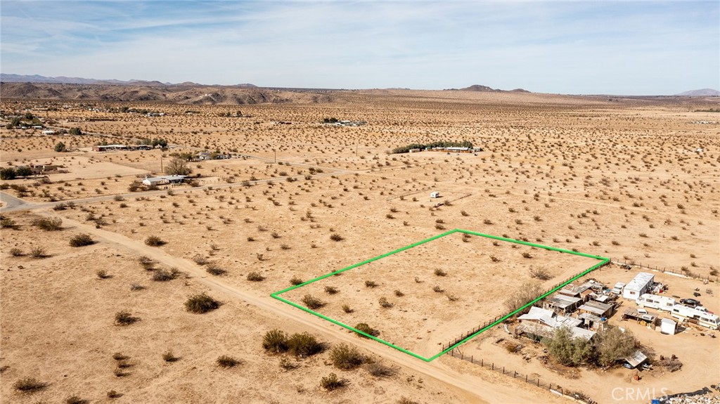 4700 Sun Oro Road Joshua Tree, CA 92252 - Photo 3 of 15 a view of sky view