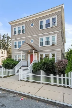 $2,800 | 193 Florence Street, Unit 2, Boston, MA 02131