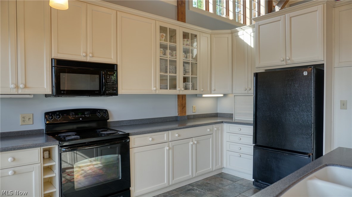 23035 Briar Hill Road Senecaville, OH 43780 - Photo 18 of 35